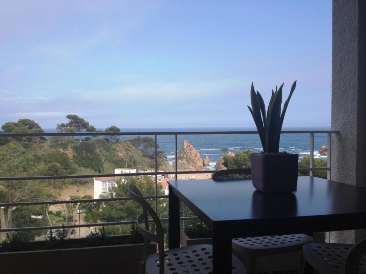 Villa Reymar - Diseno Y Vistas Al Mar Tossa de Mar Bagian luar foto
